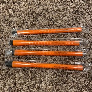 NWT Beauty diva eye brush set